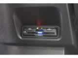 ETC装備しております。ラクラク高速、ETC車載器がくれるスマートなドライブ体験を。