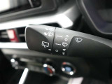 フロントワイパーの間欠機能が付いてます♪