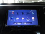 フルセグテレビ搭載。DVD・CD再生、USB入力、Bluetoothオーディオに対応しています。