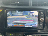 駐車時、後方の映像がモニターで確認できます。狭い場所での駐車もスムーズです。