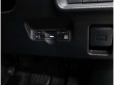 ETC!料金所も止まる事無くスイスイです!窓を開ける必要も無いので雨や花粉、排気ガスの浸入もありません!今や必需品ですネ!
