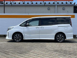 ボディ色はホワイトパールクリスタルシャインです。  ※弊社では、現車確認・納車時にご来店いただける福島県内在住のお客様、および隣接県のお客様への販売に限らせていただいております。