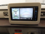 バックモニターを装備しています。車庫入れ時等に車両後方が確認出来るのでとても便利です。