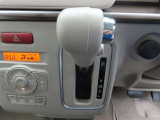 インパネシフトのCVTオートマチック車です。
