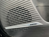 BOSEスピーカーが付いて臨場感をお楽しみ頂けます