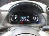 4.2インチカラーTFTマルチインフォメーションディスプレイで各種車両情報を表示できます。