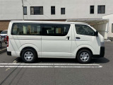 両側パワースライドドア付きだから、狭い駐車スペースなどでの 乗り降りラクラク!小さなお子さまのいるご家庭には嬉しい装備。