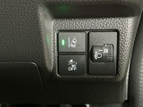 ホンダが推し進める総合先進安全装備のセンシング搭載! 衝突や斜線はみだしなどの危険が予測される時、センサーが警告。ヒューマンエラーを高度先進技術が補完してくれます。