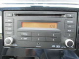 CD、FM&AMデッキ付きです♪純正や各メーカーのナビゲーションはもちろんのこと、ドライブレコーダーやETCも販売、取り付けいたします!!