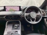 細部まで作り込まれた造形美!毎日でも運転して『人馬一体』を楽しみたくなります。是非、クルマに触れてその質感を味わってください。