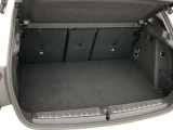 荷室の大きさは、日常使いはもちろんのこと、旅行や帰省などの荷物が多い移動であっても不便を感じることは少ないでしょう。