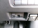 ETC車載器が付いています。ここも、あそこも、、最近はスマートインターチェンジも増えてきましたよね!最初から付いているので、お買い得^^