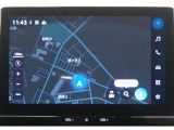 ディスプレイオーディオ(コネクティッドナビ対応)PLUS搭載。T-Connectご契約で2029年12月まで無償で利用できるナビ(期限到来後は有償)と、解約後も利用できる車載ナビが搭載されています。