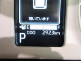 たとえばダイハツのお店にある、たくさんのスマアシ搭載車は、正常に作動する事をしっかり確認します。