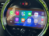 ●Apple Car Play:スマホとの有線接続で、ナビ・オーディオ再生などスマホのアプリ機能が画面でも使える便利機能です!