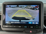 バックカメラも装備しております。車庫入れの苦手なお客様も安心!重宝してくれます!