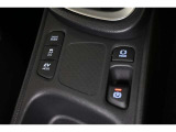 電動パーキングブレーキ搭載!スイッチ操作でパーキングブレーキを作動・解除できます。ドライビングモード選択スイッチ装備!走行・使用状況に合わせて走行モードを選択できます。