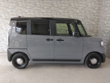 オプションになりますが、ボディーコーティングもご用意しております。新車の輝きに近づき、洗車などのお手入れも楽になりますよ。