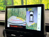 【パノラミックビューモニター】専用のカメラにより、上から見下ろしたような視点で360度クルマの周囲を確認することができます☆死角部分も確認しやすく、狭い場所での切り返しや駐車もスムーズに行えます。
