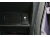 【横滑り防止装置】ドライバーの安全運転をアシストしてくれる装備が充実しています☆ドライバーの不安を安心へと変えてくれますね。