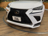 【TRDエアロ】人気のTRDエアロを装備!クルマの外観がよりスタイリッシュになり、街中で存在感あふれる1台に♪将来買い替える時にもリセールに影響しやすく、価値ある人気の装備です!