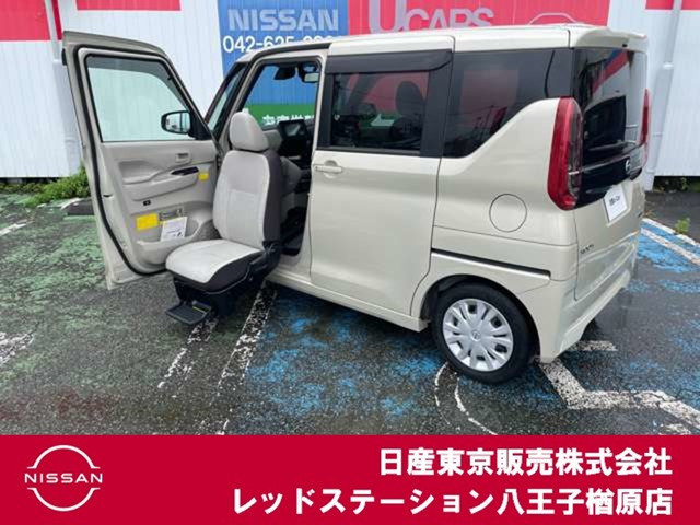日産 ルークス 