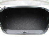 6速MT/プッシュスタートエンジン/スマートキー/ETC/ナビ/TV/バックカメラ/ドライブレコーダー/アルミホイール/オートライト/Bluetooth/電格ドアミラー/フロアマット/エアコン/パワーウィンドウ