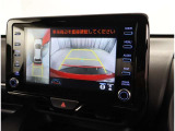 バックガイドモニター搭載で、駐車時もラクラク安心!