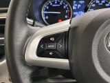 手元でオーディオの音量調整やソース切り替えができるスイッチです!運転中でも視線や姿勢を変えることなく、簡単に操作できるのでとても便利ですね♪