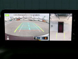 アラウンドビューモニター、まるで上空から見下ろししているかの映像がナビ画面で確認でき、安心して駐車をサポートすることができます。