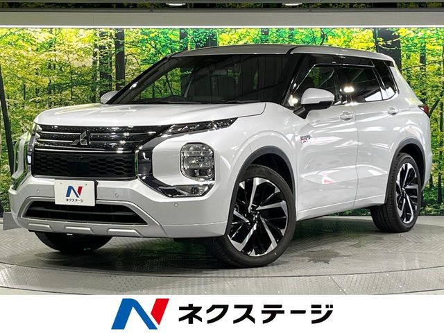 アウトランダー PHEV 2.4 P 4WD