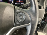 【アダプティブ・クルーズ・コントロール】予め設定した車速内でクルマが自動的に加減速。 前走車との適切な車間距離を維持しながら追従走行し、高速道路でのドライバーの疲労を軽減してくれる嬉しい機能付♪