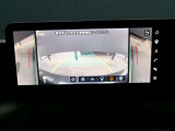 前方と両サイド映像!見えないところをカメラで確認できるので安心です!