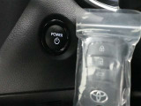 キーをポケットやバッグに入れたままでエンジンスタートやドアロックの開閉ができる便利なスマートキータイプです!