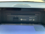 日産純正メモリーナビ・フルセグTV・ブルートゥースオーディオ・ミュジックサーバー・DVD再生などの機能付き!!