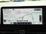 【ナビ】メーカーSDナビ付きです。目的地を設定すれば初めての場所でも簡単に行くことができます。もちろん音楽だって聴けちゃいます♪