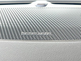 【harman kardon】ハーマンカードンのHi-Fiスペシャリストと共に、モデル別に開発・設計された専用チューニングが臨場感溢れる音響空間を実現しています。