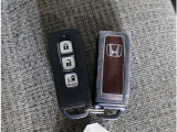 大変お得な点検パックです。法定点検や車検に加えて、Hondaが推奨する点検整備、そしてエンジンオイル、オイルエレメントのメンテナンス等をパックにしたのがHondaの定期点検パック・まかせチャオです。