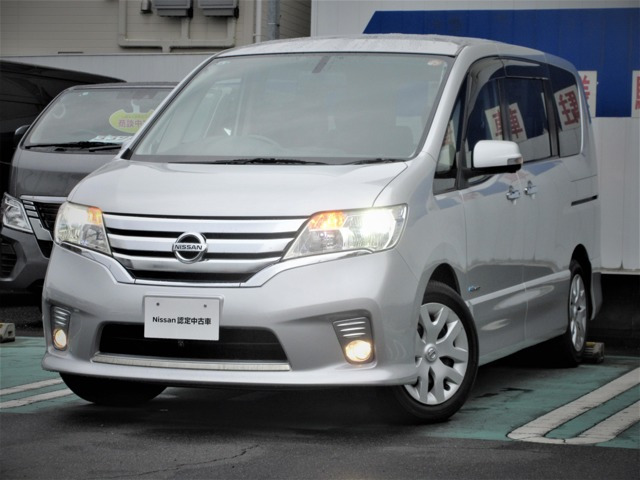 セレナ 2.0 ハイウェイスター S-HYBRID Vセレクション 