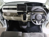使いやすいレイアウトのダッシュボード周辺です。