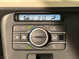 車内空調は&rdquo;AUTOエアコン&rdquo;にお任せ。運転に集中出来ますよ!