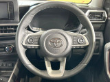 【純正革巻きステアリング】上質な革を使用することで、手にしっかり馴染みとても運転しやすいハンドルです♪