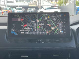 NissanConnect ナビゲーションシステム。大型の12,3インチセンターディスプレイをドライバーから見やすい位置に搭載。