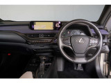 UX 250h バージョンC 