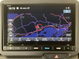 ナビ搭載車です!ナビがあれば初めての道でも安心して運転でき、よりドライブも楽しめますね♪