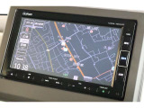 純正メモリーナビ(VXM-184VFi)搭載です!!操作性と機能性に優れているナビで、初めての道でも安心・快適なドライブをサポートします!