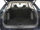 ◆フル乗車でもしっかり荷物を収納出来るラゲッジスペースです。普段の買い物でしたらしっかり積める十分な荷室スペースが確保されています。