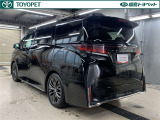「中古車ハイブリッド保証」付き。ハイブリッド機構を無償で保証します。保証期間は、初度登録年月から10年目まで、またはロングラン保証が終わってから3年間。ただし累計走行距離が20万km以内です。