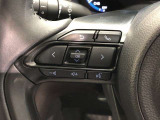 【ステアリングスイッチ】左です。ハンドルから手を離さず、運転に集中したまま手元でオーディオ操作等ができます。