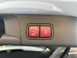 認定中古車フェア期間中はお買い得な特典をご用意しております。ご検討中のお客様はぜひ当店スタッフまでお問い合わせ下さい。